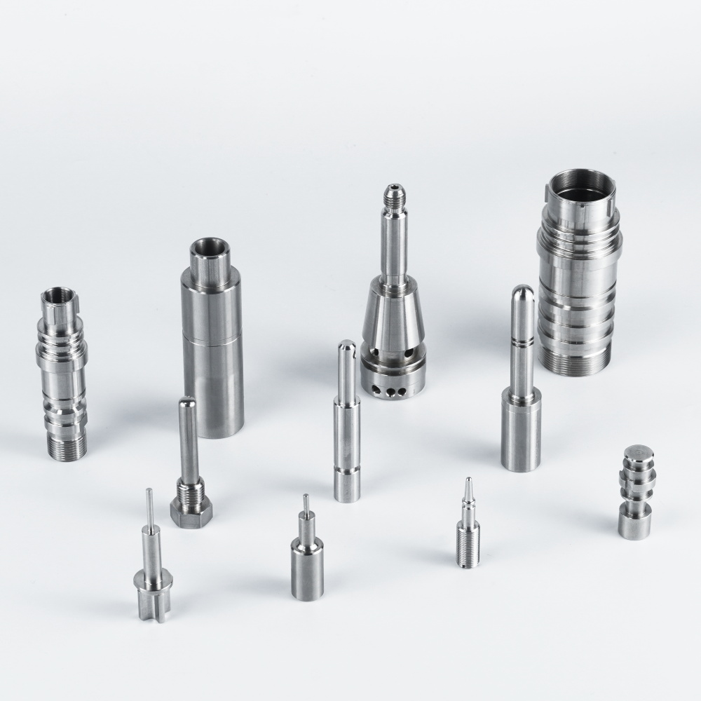 Pr&auml;zise bearbeitete Teile aus Messing, Stahl, Kunststoff und Aluminium, CNC-Drehmaschine